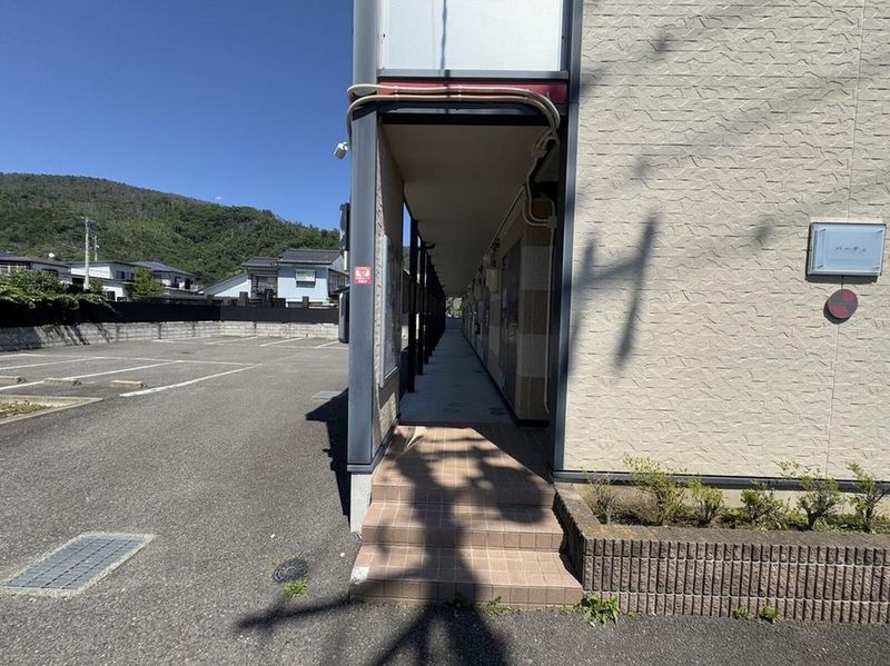 レオパレスパーチェ エントランス