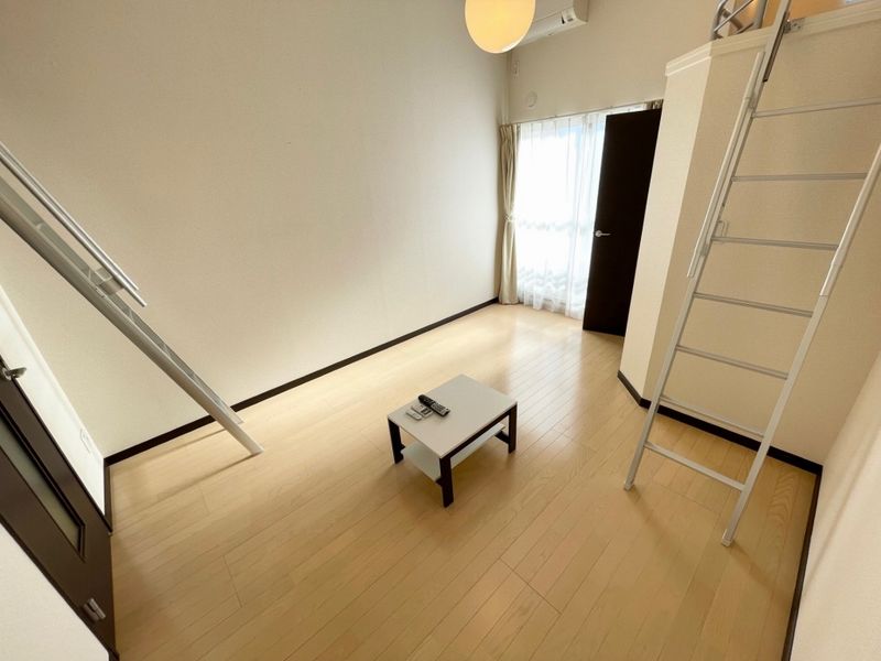 レオネクスト東町 居間