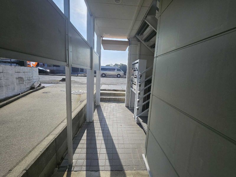 leopalace Glicina Entrance