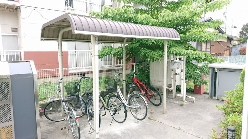 レオネクストメゾンヒカリ　茅野 共用部分