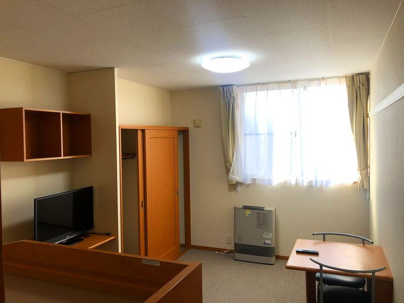 レオパレスａｂｒｉ 居間