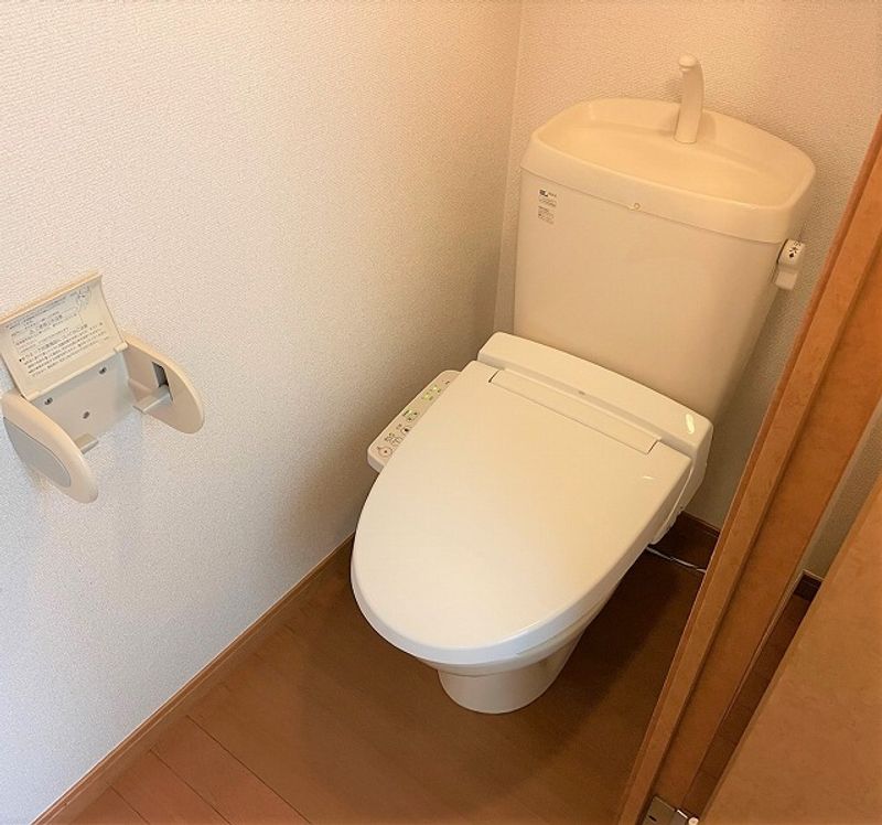 レオパレスアイリス トイレ