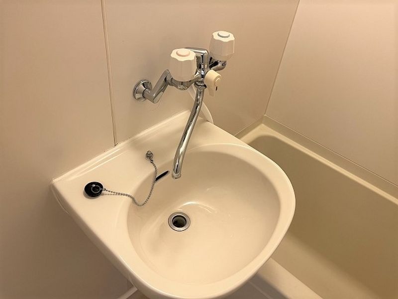 レオパレスフルヤ 洗面台