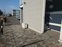 LEONEXT Diaz Entrance