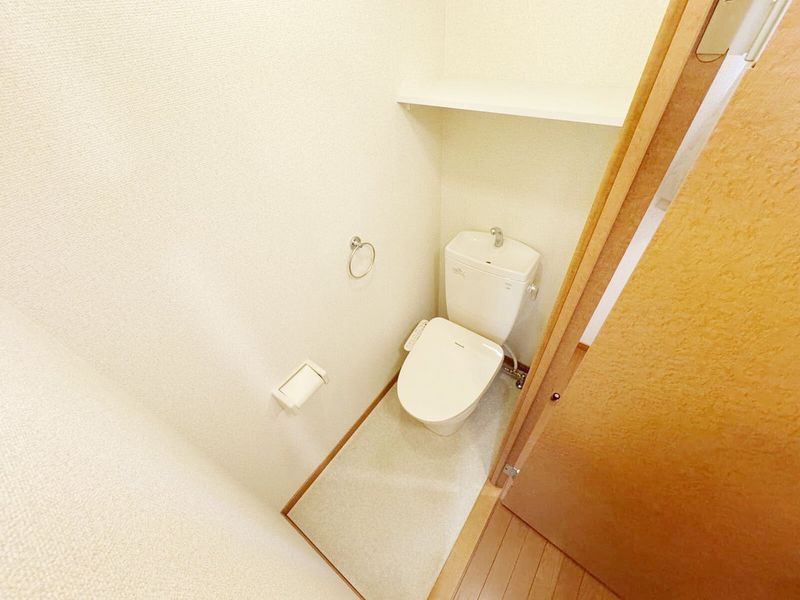レオパレスかりがね トイレ