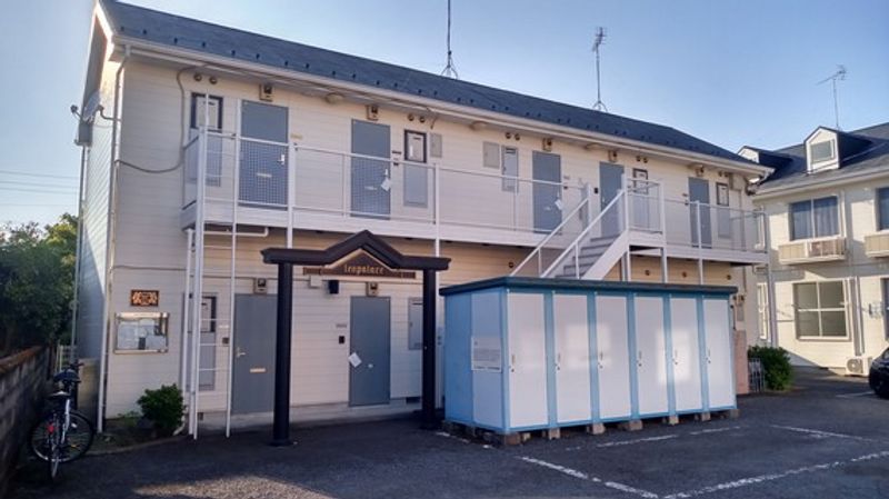 レオパレス中曽根Ⅰ 外観