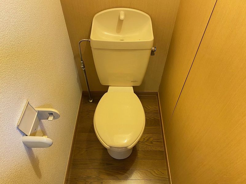 レオパレスアズィールＡ トイレ
