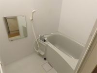 レオパレストゥロイメ 風呂