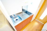 レオパレスパレス中田 キッチン