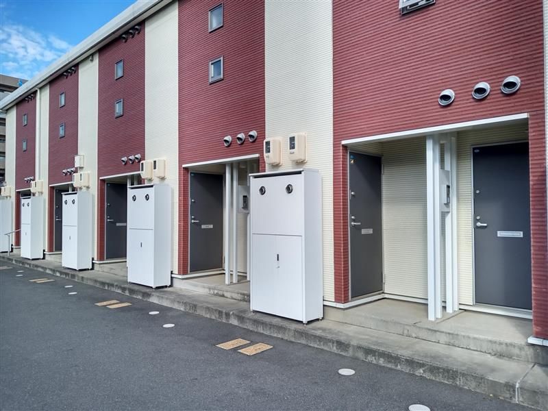 レオネクストアビテ高柳 玄関