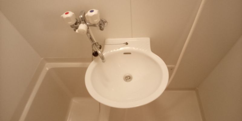 レオパレス三輪壱番館 洗面台