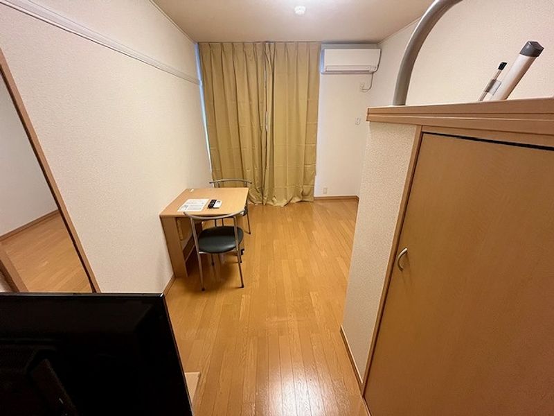 レオパレス隼Ⅲ 居間