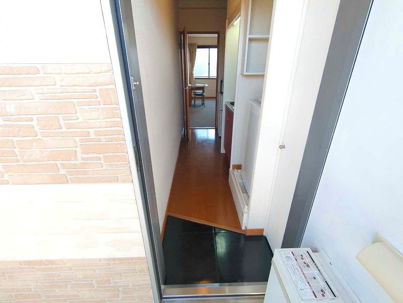 レオパレスＳｉｒ　Ｈｏｕｓｅ 玄関
