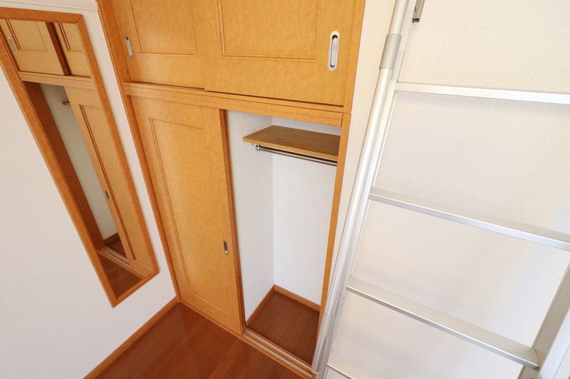 レオパレスＭａｉｓｏｎ清水 収納