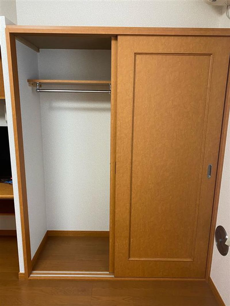 レオパレスくつろぎ 収納