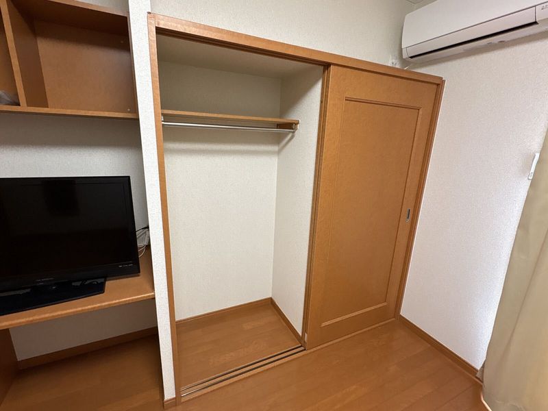 レオパレス東山 収納