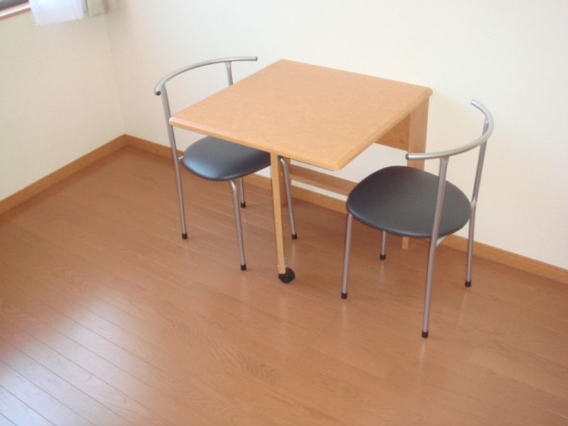 レオパレスフィオーレ その他