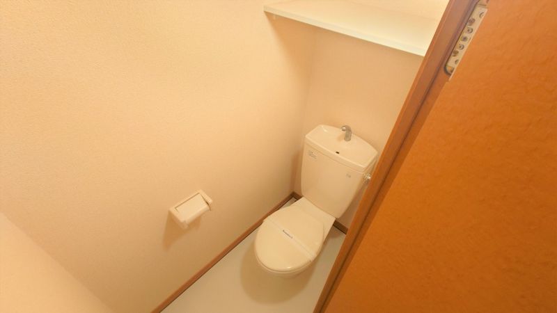 レオパレスシャンテ トイレ