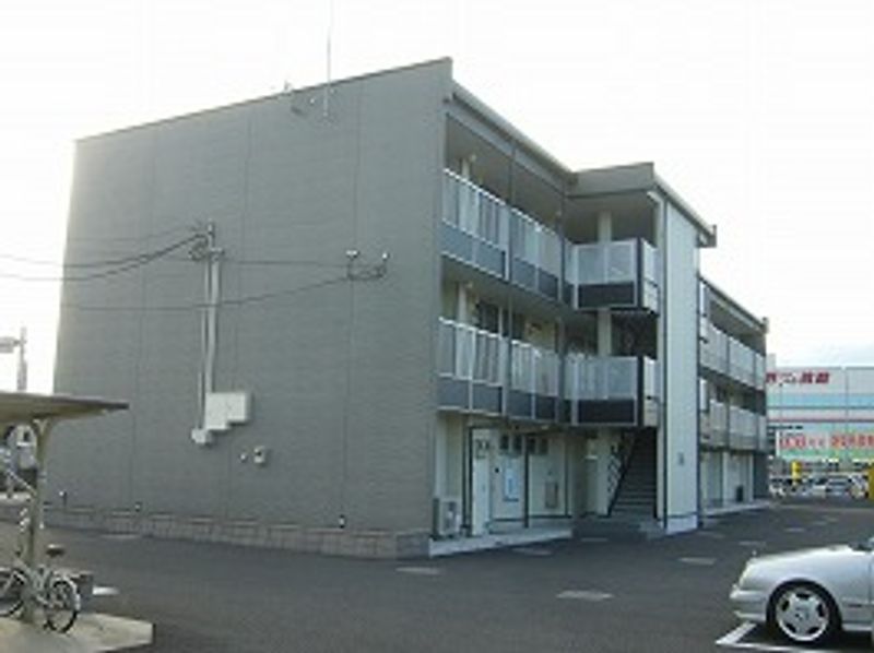 レオパレス宇都宮南 外観