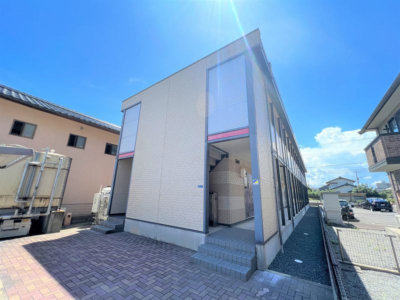 レオパレスビオラ 外観