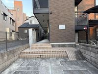 LEONEXT Register Hongo Lối vào