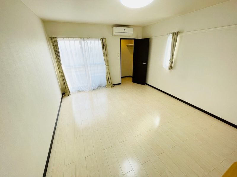 レオネクスト飛鳥 収納