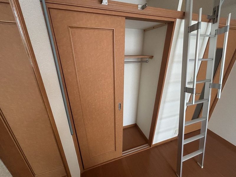 レオパレスいずみ２ 収納