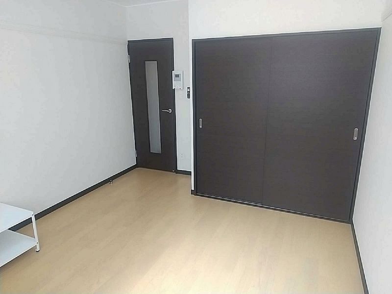 LEONEXT Kite Nest II Living room