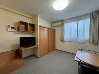 レオパレスとよおか 居間
