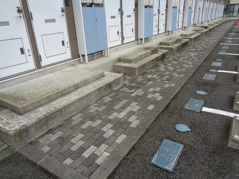 レオパレスさくら０４ 庭