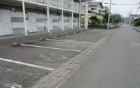 レオパレスＰＲＯＶＡＮＣＥ 駐車場