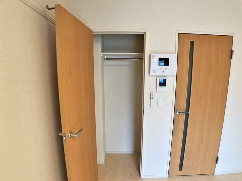レオネクストレインボー 収納