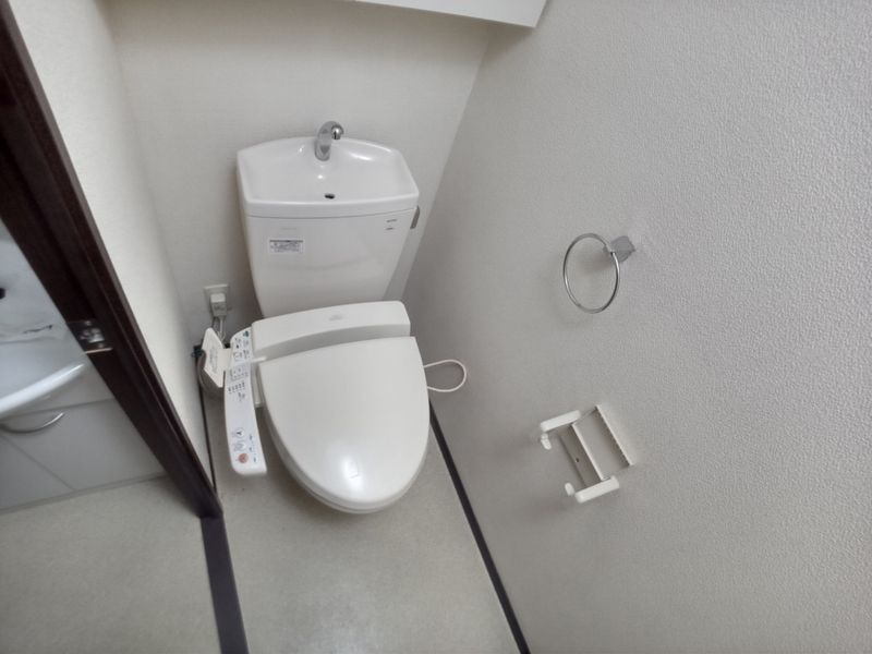 LEONEXT Azure 卫生间