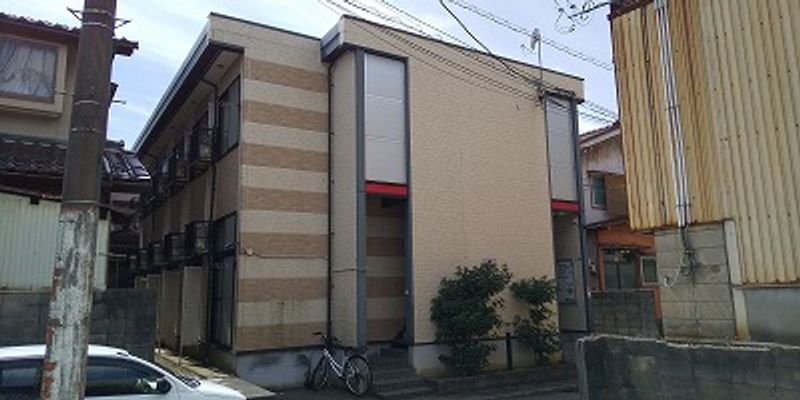 レオパレス芳斉 外観