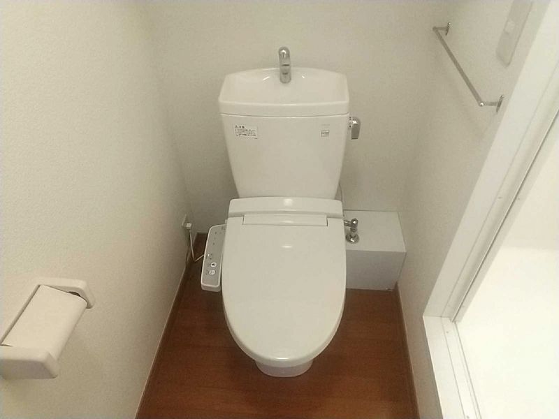 leopalace Oju Toilet