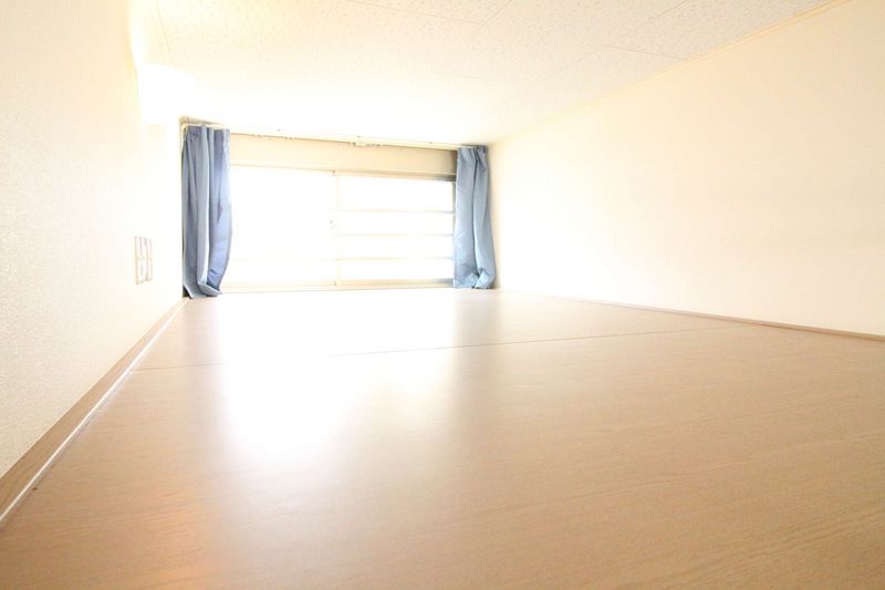 レオパレスゴールド枝松 その他