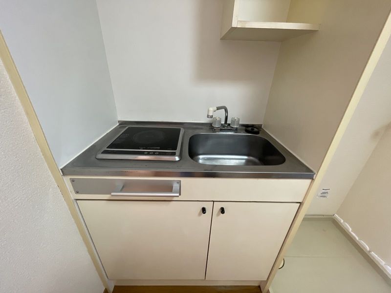 レオパレスバロン キッチン