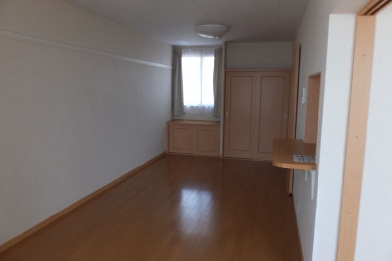 レオパレスシオン　Ａ 居間