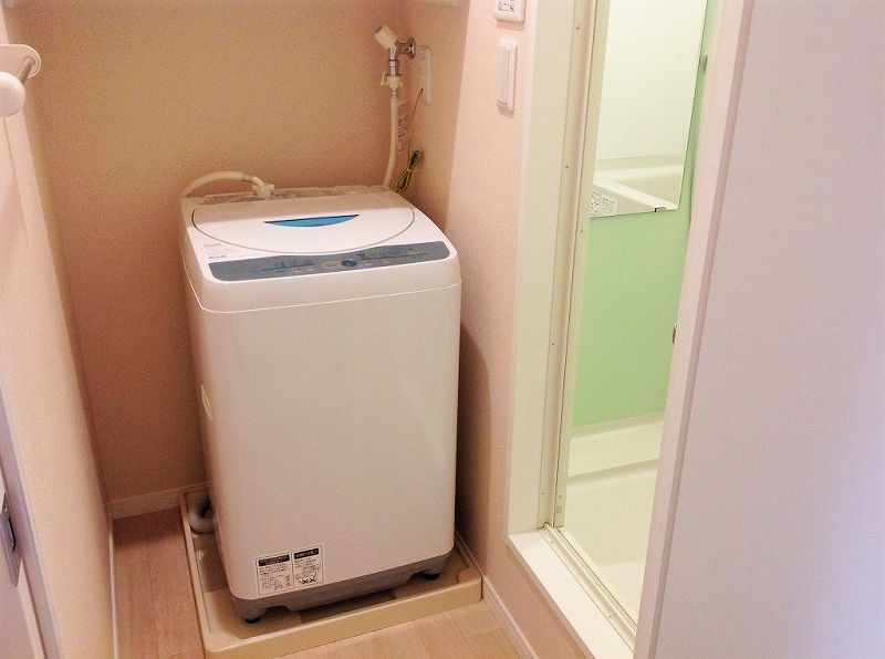 レオネクストアステール 洗面所