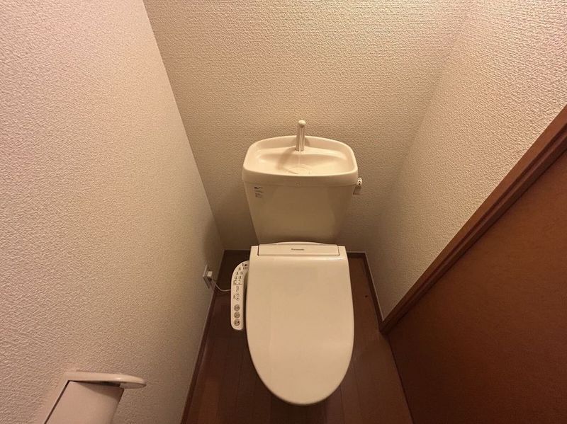 レオパレスセブンヒルズ トイレ