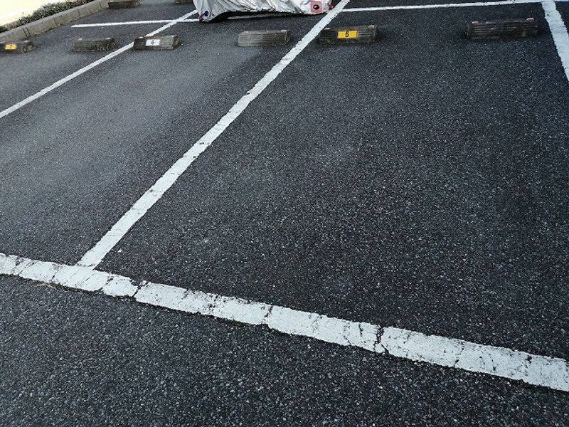 レオパレスサニーコート 駐車場