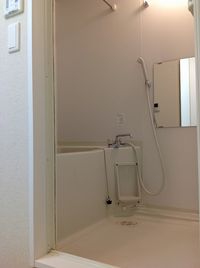 LEONEXT Lagrange Toyama Bathroom
