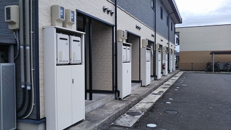 レオパレスハピネスⅡ エントランス