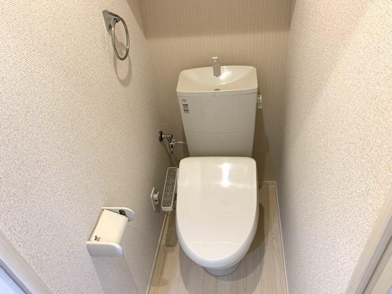 クレイノルーチェ　デル　ソーレ トイレ