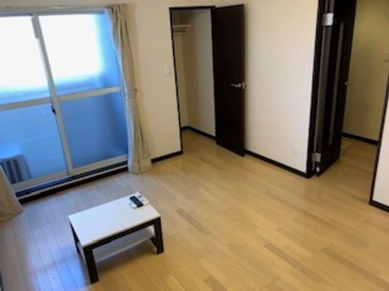 レオネクスト川原２ 居間