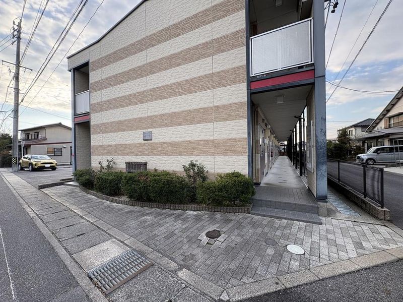 レオパレス横落 エントランス