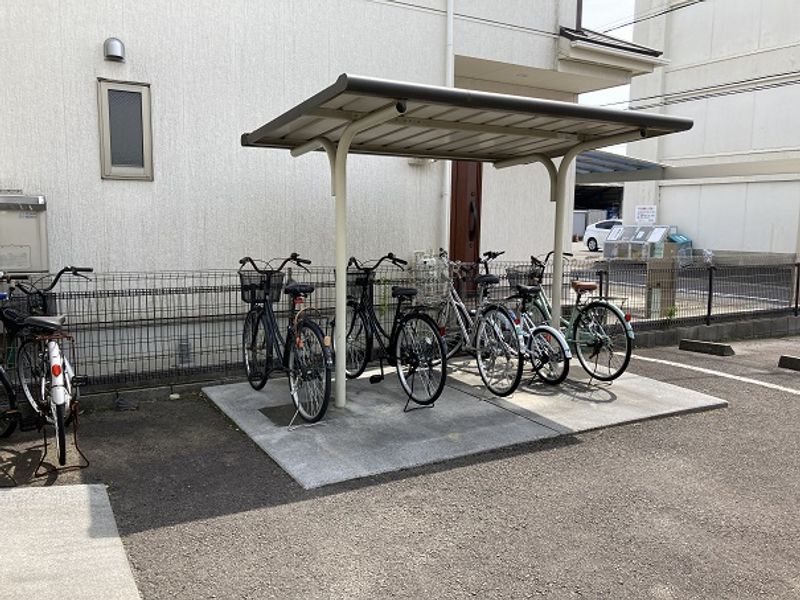 レオパレスホワイトヒルズ 共用部分