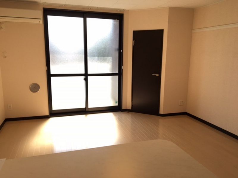 レオネクストモビリティ 居間