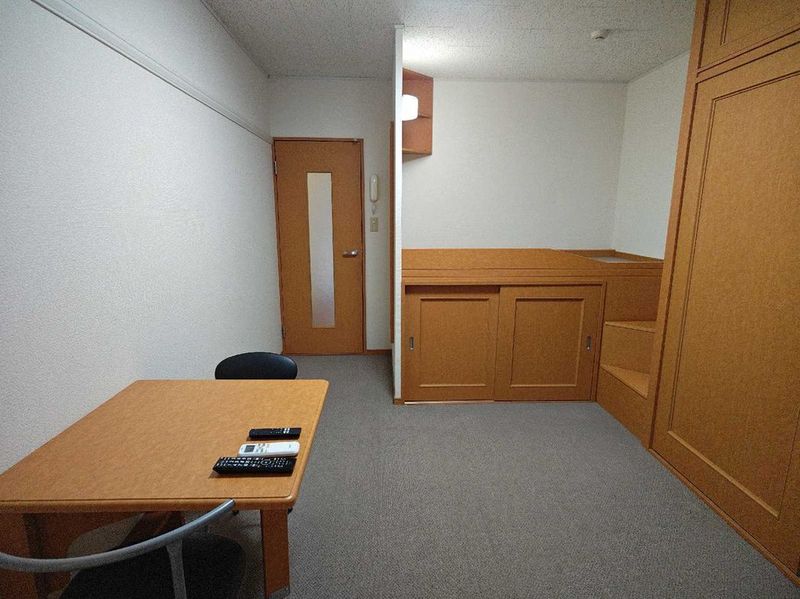 レオパレスＭｏｎｔＰｉａｎｎｅ 居間
