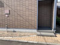 レオパレスアドミレイション エントランス